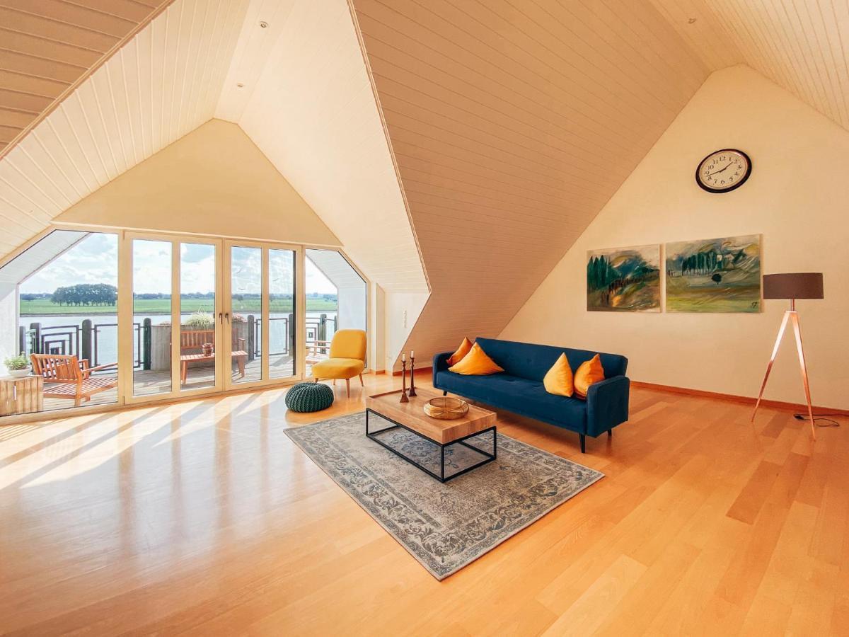 Rheinloft 3 - Grosse Giebelwohnung Mit Dachterrassen An Der Rheinpromenade Emmerich Exterior foto