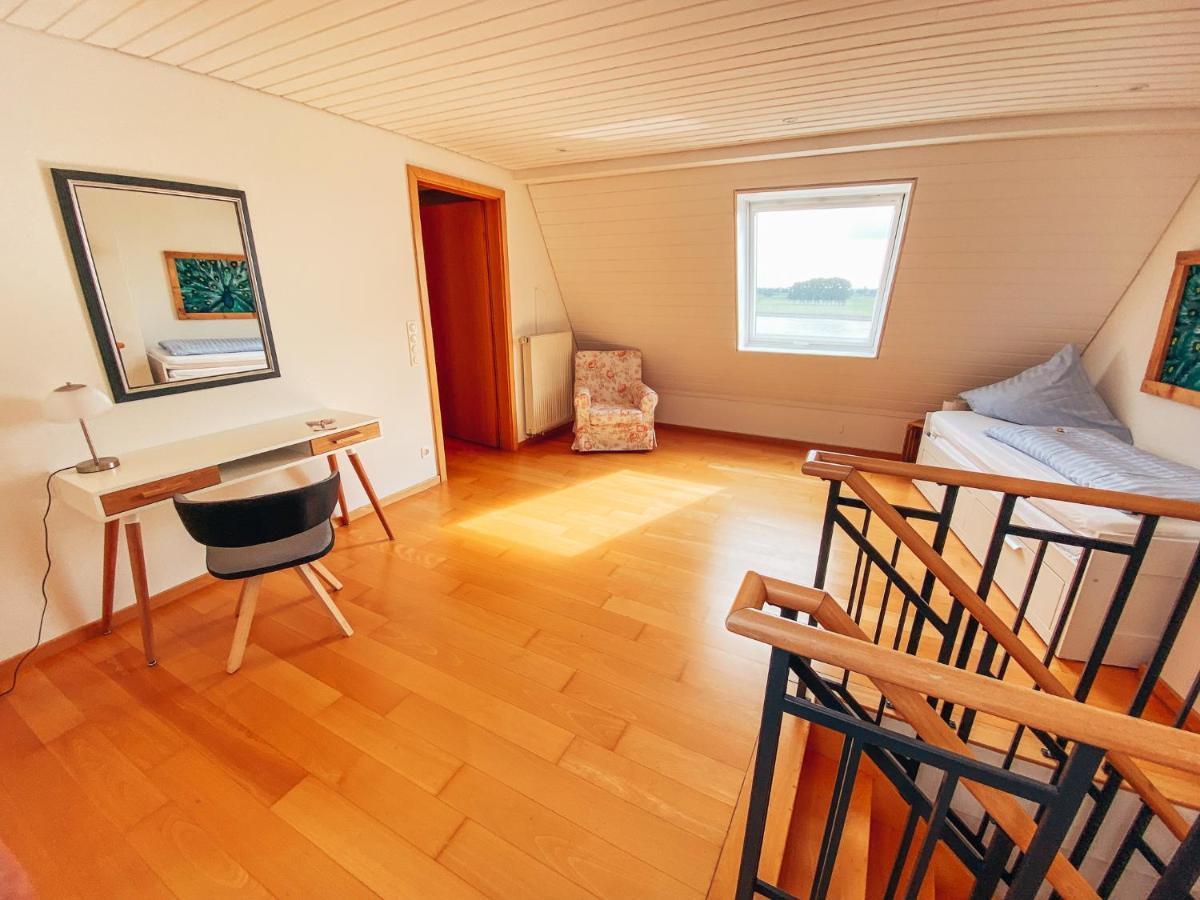 Rheinloft 3 - Grosse Giebelwohnung Mit Dachterrassen An Der Rheinpromenade Emmerich Exterior foto